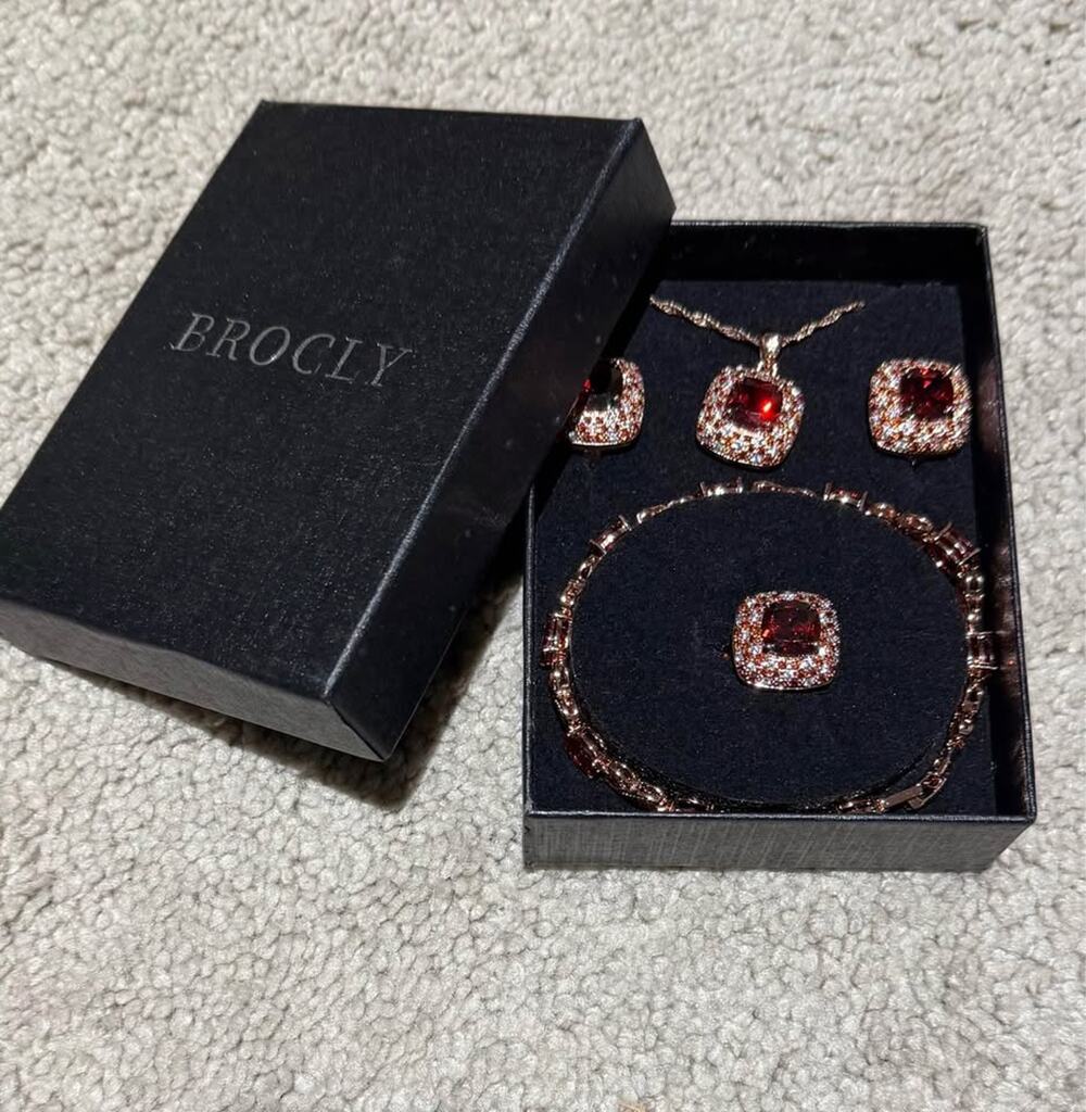 Jewelry set for women